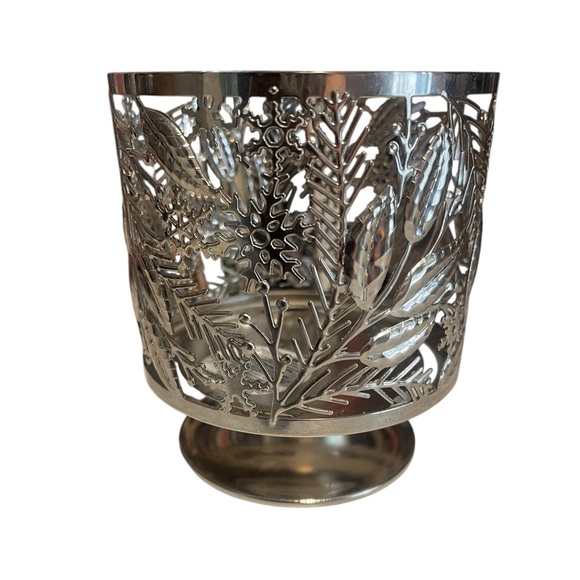 Bath and Body Works  candle holder silver tone winter Christmas Holly snowflake - Picture 2 of 6